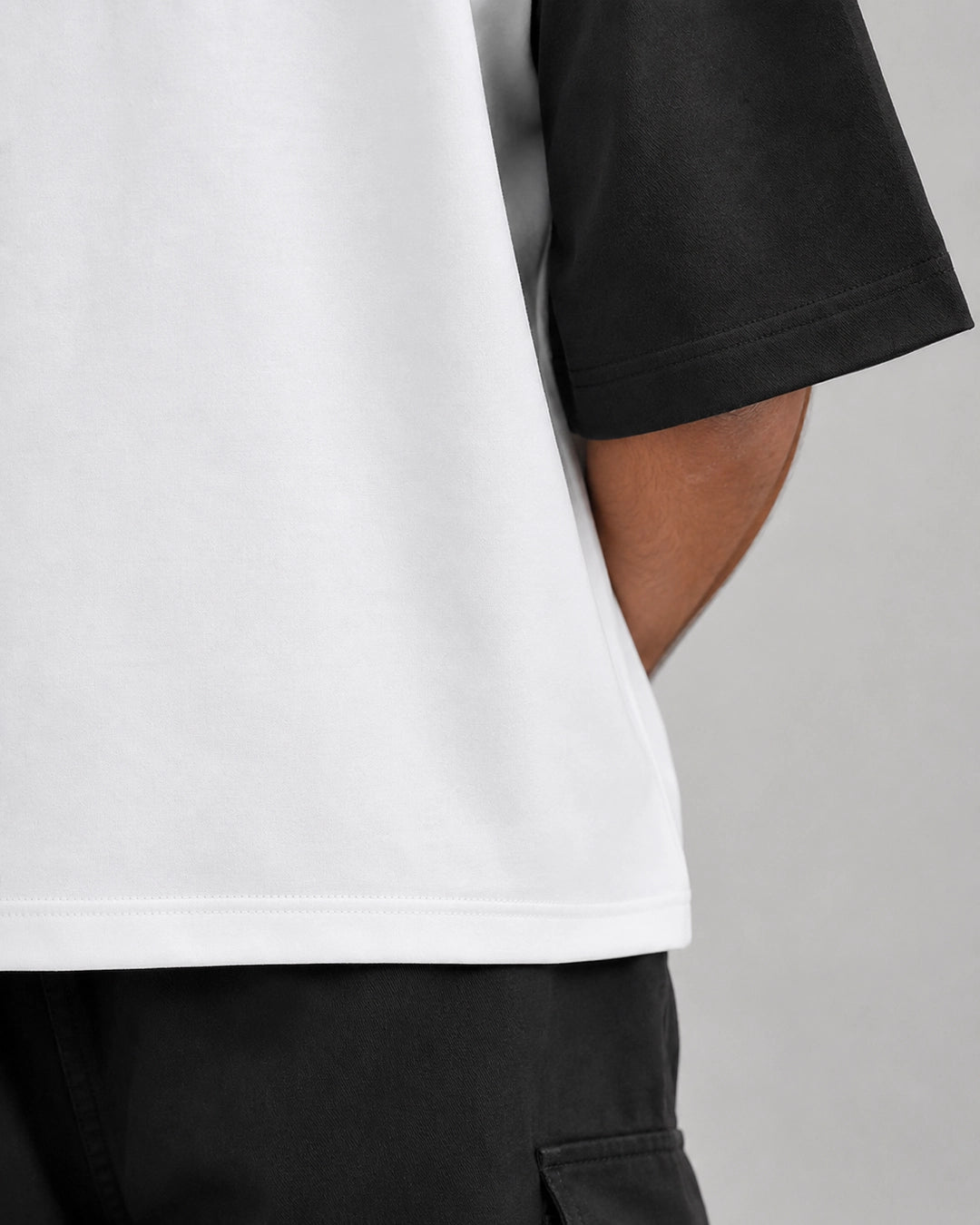 Onyx Arc - Oversized Raglan T-Shirt, white and black colour block, Yorlook