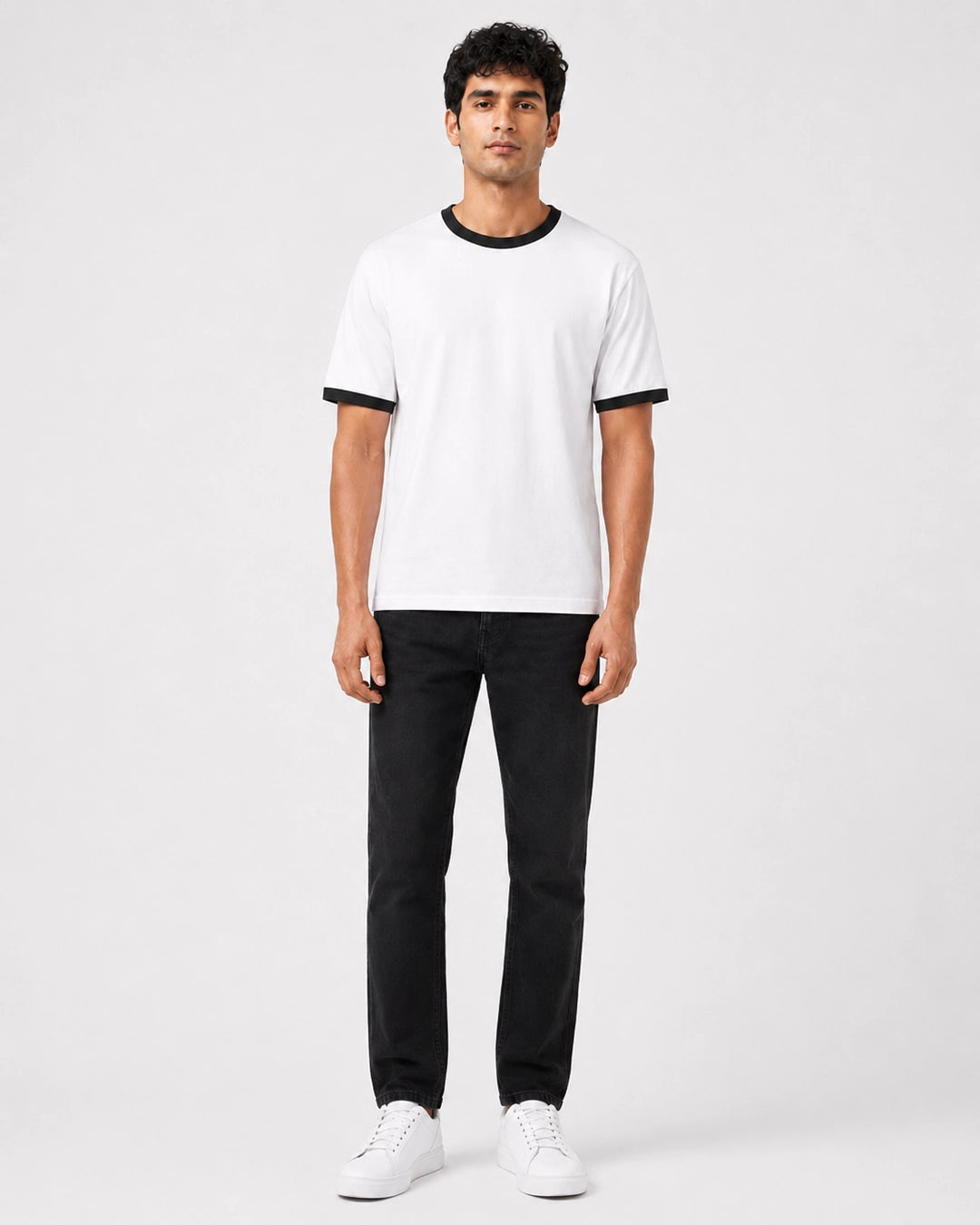 Onyx Ring: Ringer T-Shirt
